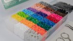 Kit Medio Hama Beads – 5.700 mostacillas, 24 colores MIDI 5 mm - Imagen 2